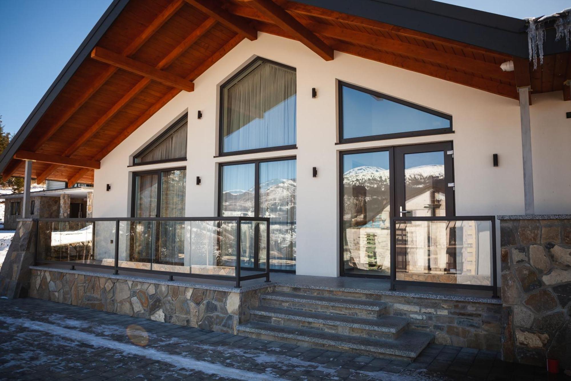 Chalet 348 Palyanytsya